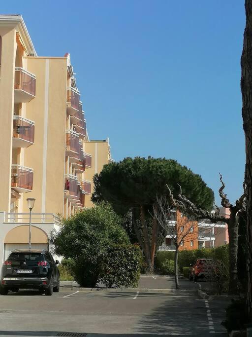 Apartment Le Cosy, Proche Plage, Base Nature, A Pied Frejus